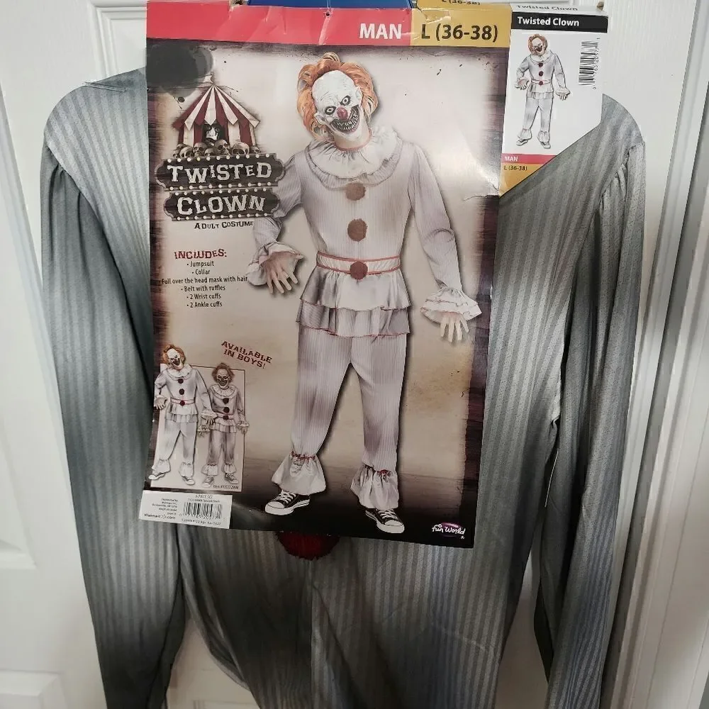 NWT Adult Halloween Costume 